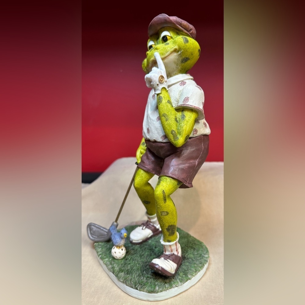 Mr Frog Goes Golfing Resin Figurine Statue Approximately 5.25”x4.25”x10” Birdie - Picture 2 of 15
